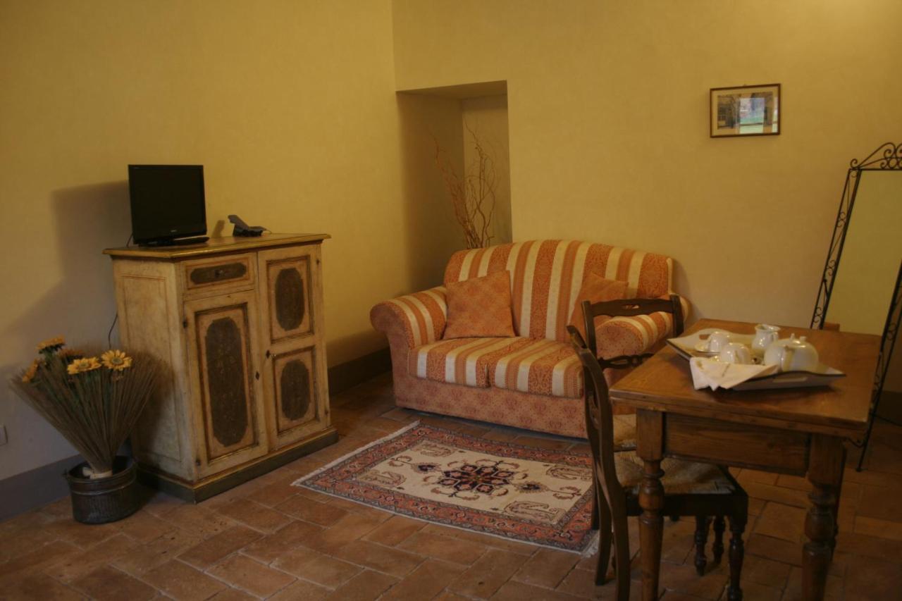 סנספולקרו Hotel Relais Palazzo Di Luglio מראה חיצוני תמונה